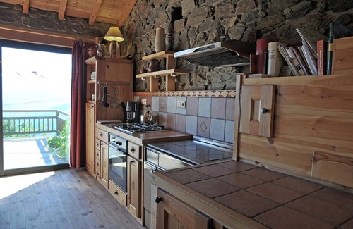 Ayguatebia-Talau House | Villa in Ayguatébia-Talau with Garden & BBQ