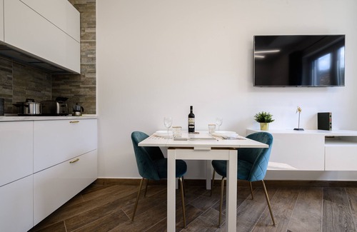 Quarto Apartment | Villa In Bed Green Suite
