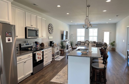Blacksburg House | Villa in Blacksburg, New Villa On Addison Court -Blacksburg, VA