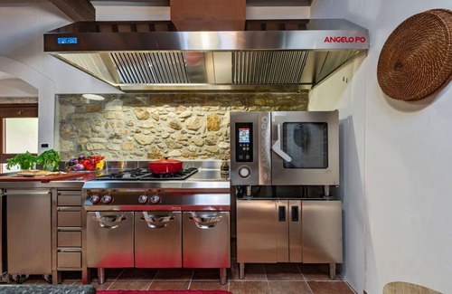 Buseto Palizzolo Villa | Villa in Buseto Palizzolo with 3 bedrooms sleeps 8