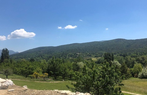 Dieulefit Villa | Villa in Dieulefit in Drome Provençale with views of nature and mountains