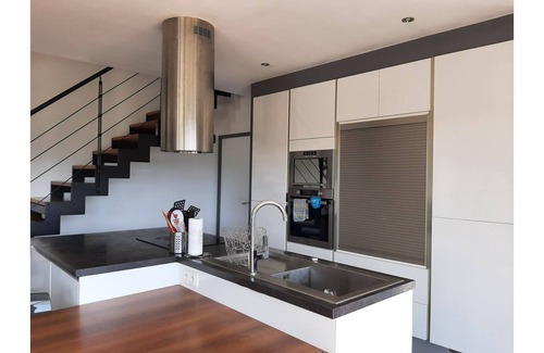 Saint-Etienne-de-Serre Villa | Villa in the heart of the mountains