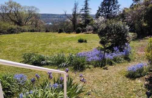 Saint-Medard-d'Excideuil House | Villa in Dordogne with Pool & Golf Course