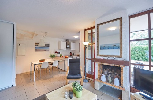Salles Villa | Villa in France with Private Garden & BBQ