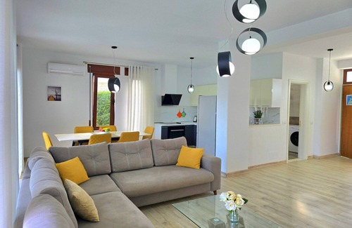 Ishem Villa | Villa in Gjiri i Lalzit near Sandy Beach