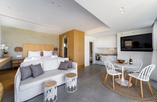 Gournai Villa | Villa in Gournes with Private Pool & Sea Views