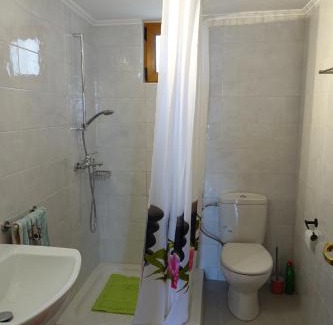 Troizinia Apartment | Villa in Kalloni direkt am Meer, tolle Aussicht
