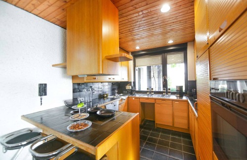 Weitersburg House | Villa in Koblenz with Rhine Views & Sauna