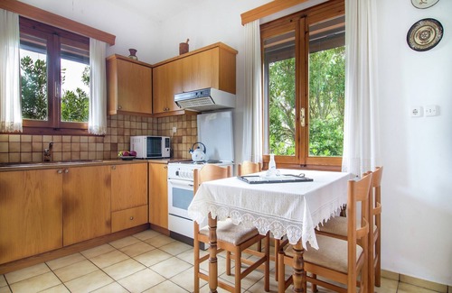 Lefkogeia Villa | Villa in Lefkogia with Private Pool