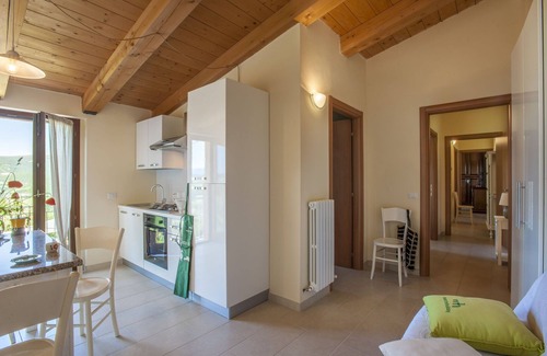 Pergola Villa | Villa in Pergola with Pool and Beach Nearby