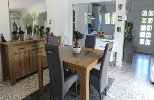 Puget-sur-Argens Villa | Villa in Puget-sur-Argens with Pool & Garden