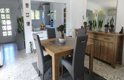 Puget-sur-Argens Villa | Villa in Puget-sur-Argens with Pool & Garden