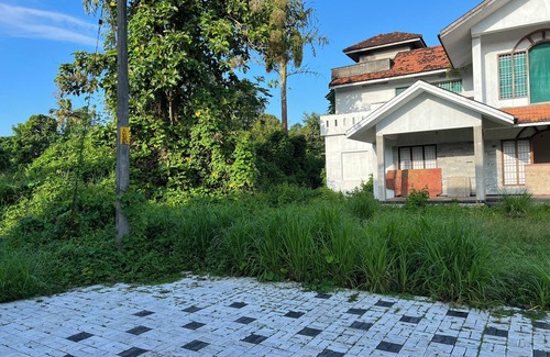 Aranmula Villa | Villa in Pullad, Tiruvalla