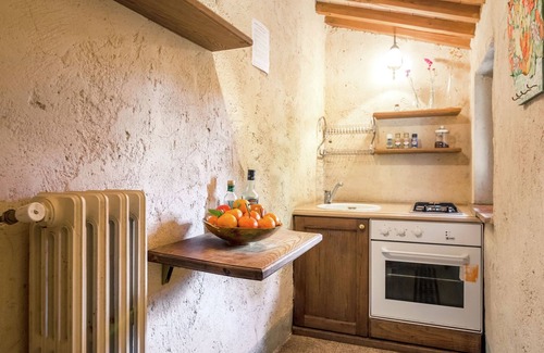 Castiglione in Teverina House | Villa in Rome with Pool & Stunning Views