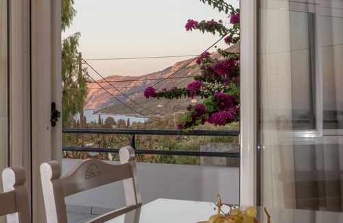 Samos Town Villa | Villa in Samos near Aghia Paraskevi Beach