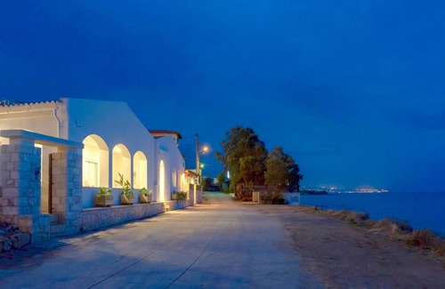 Skaleta Villa | Villa in Skaleta with Private Pool & Beach Access