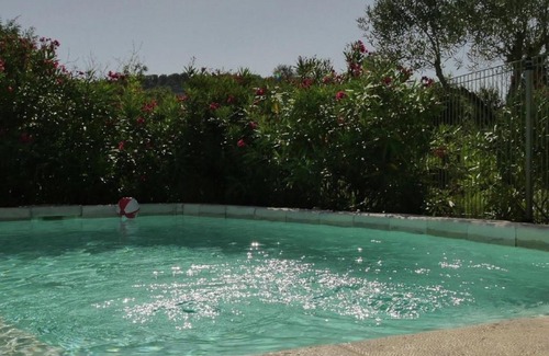 Sampzon Villa | Villa in stunning location close to Ard che River near Gorges