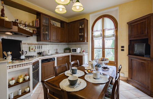 Cortona Villa | Villa in Umbria with Pool near Lake Trasimeno