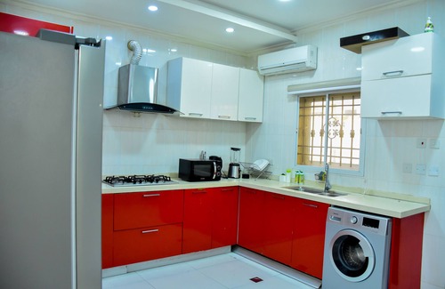 Ofin House | Villa in Victoria Island with 5 Bedrooms and Swimming Pool