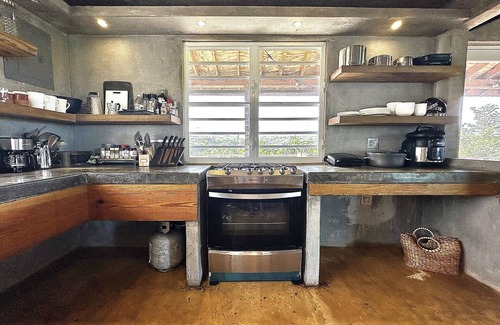 Isabel II Villa | Villa in Vieques sleeps 6 – Casa Pelicano. Newly reconstructed concrete home.