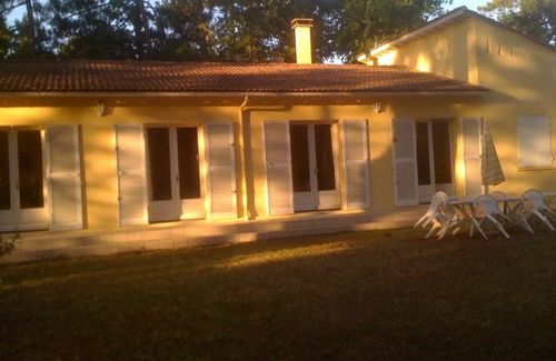 La Tremblade Villa | Villa in wooded park 3 bedrooms/sleeps 7