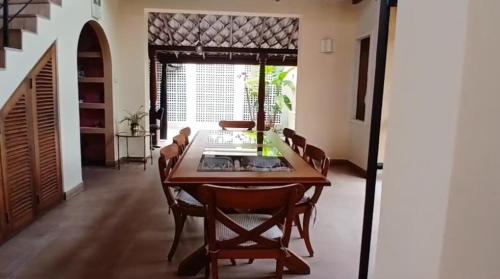 Thalawatugoda House | Villa Inavni