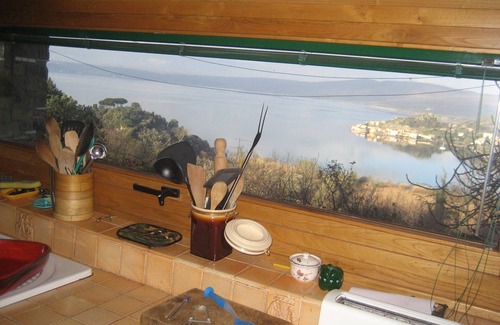 Lake Bracciano Villa | Villa, incredible lake view, swimming pool and private beach in Trevignano Romano
