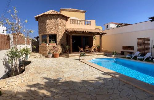 Las Playitas Villa | Villa Ingrid. Piscina exterior.