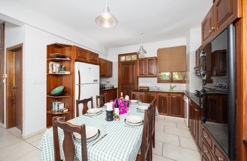 Peristerona Villa | Villa Irene Palace - Five Bedroom Villa, Sleeps 11