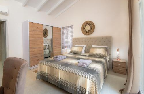 Paxos Villa | Villa Irida