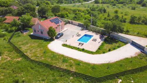 Drnis House | Villa Iris