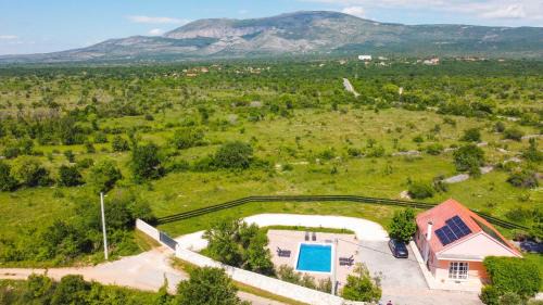 Drnis House | Villa Iris