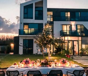 Baisha House | Villa Iris