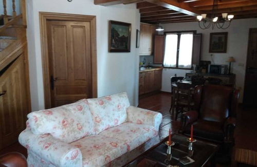 Villabajo House | Villa Isabel