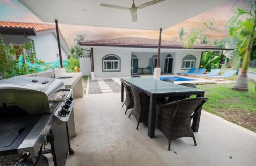 Esterillos Oeste Villa | Villa Isabella By Vacation Pura Vida