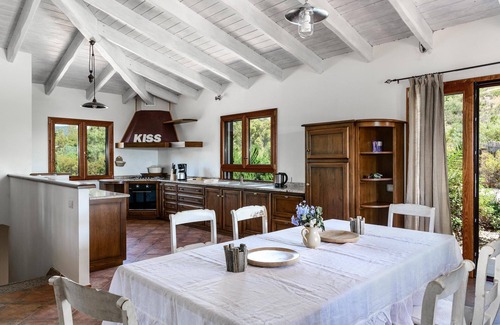 San Priamo House | Villa Isabelle- San Priamo -Sardinia
