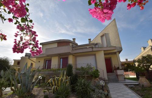 Mogoro Apartment | Villa Isola Bella - Bianconero