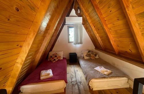 Santo Antonio do Pinhal Apartment | VILLA ITÁLIA CHALÉ