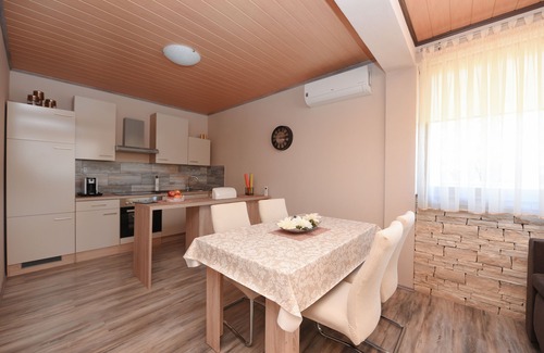 Lisicici Villa | Villa Ivana in rural area with private pool,summer kitchen, 3 bedrooms