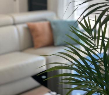 Meyrargues House | Villa-jacuzzi-1chb-jardin-10minsAixEnPce-QuartierChic