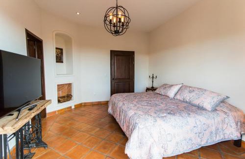 Atascadero Apartment | Villa Jade