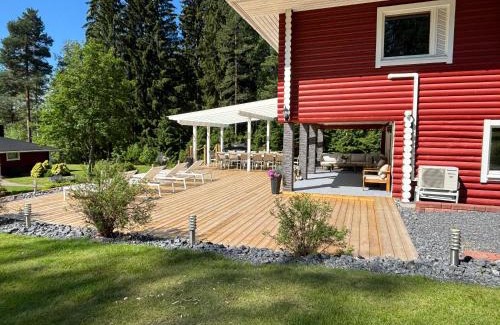 Mantyharju Ski Chalet | Villa Jalaja