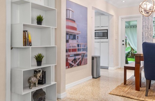 North Andrews Gardens Villa | Villa Jardin