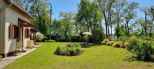 Nyiregyhaza Villa | Villa Jare I