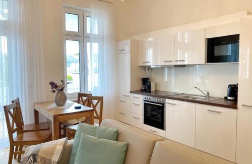 Sassnitz Apartment | Villa Jenny - Ferienappartement 1 mit Meerblick