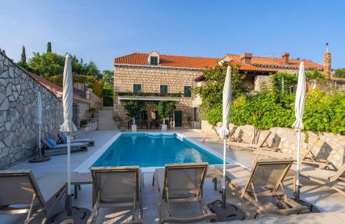 Mocici Villa | Villa Joe