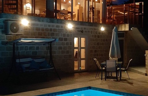 Durasevici Villa | Villa Josephina luxury 4 bedroom villa with private solar heated pool.