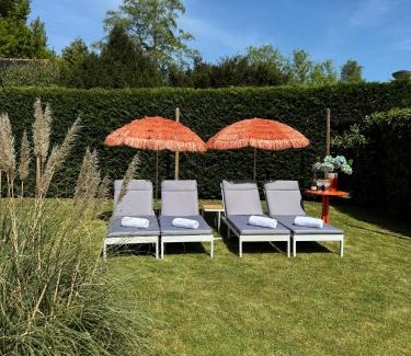 Wijchen House | Villa June Rosy