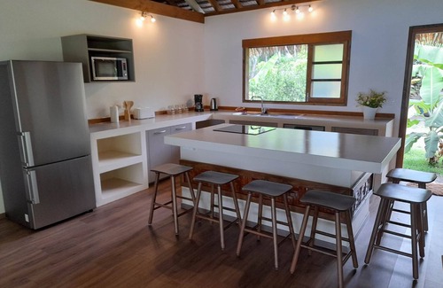 Paea Villa | Villa Kahaia: Tahiti by the sea.