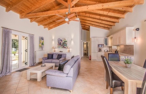 Afra Villa | Villa Kalokairi - Villa with private pool